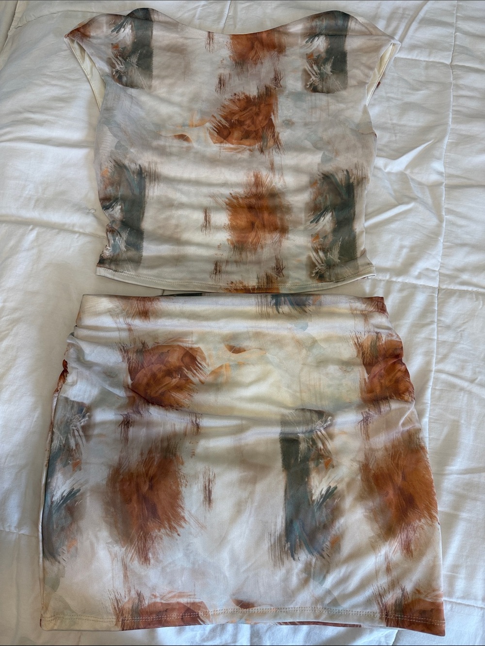 SHEIN Cream Brushstroke Print Skirt Set with Rust and Sage Accents